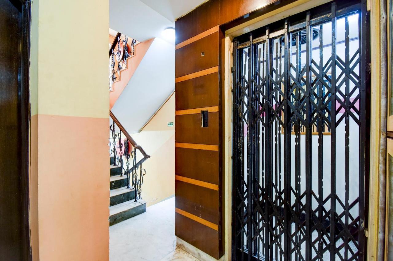 Flagship Hotel New Tiger Inn Kolkata Exterior photo